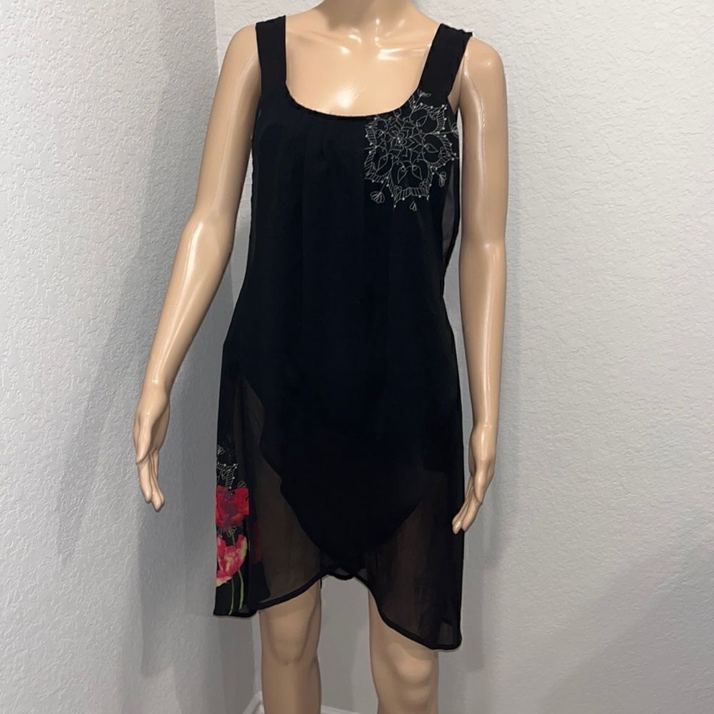 Desigual little black dress w/ floral print in excellent condition. Fully lined.